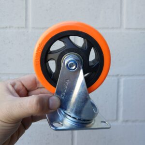 <div class="sku-tienda"><strong>COD:</strong> BRIRUGIRA075</div>Rueda Naranja Giratoria 75mm NEBRASKA (Unidad)