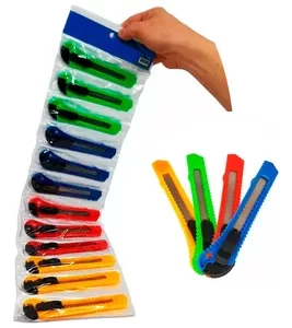 <div class="sku-tienda"><strong>COD:</strong> DP058</div>Cutter plástico x 12 grande IMP