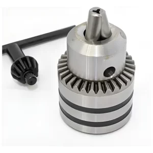 <div class="sku-tienda"><strong>COD:</strong> BRACTMK19588</div>Mandril 1.5 a 13mm con llave a rosca 1/2 x 20
