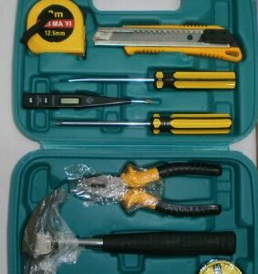 <div class="sku-tienda"><strong>COD:</strong> MAS034</div>Juego de herramientas 9 pzs. IMP.