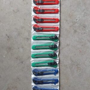 <div class="sku-tienda"><strong>COD:</strong> DP162</div>Cutter impor 12 unidades
